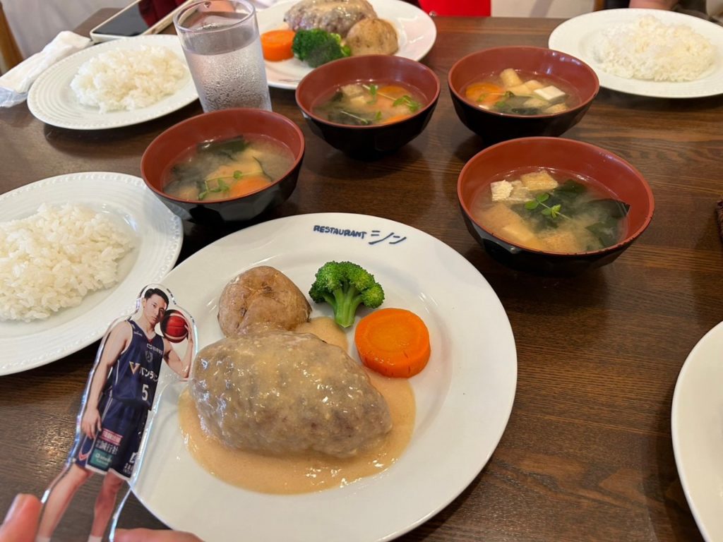 ゆーき、聖地巡礼🏀