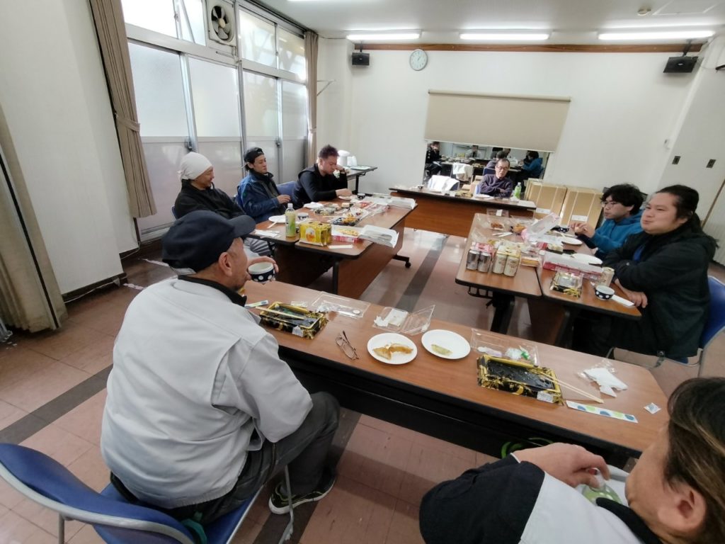 鶴見、年の瀬の職人さん接待🍴